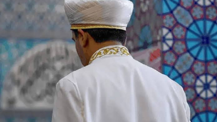 Kulp’ta “şeyh” olarak bilinen imam hakkında ağır iddia: Yıllar sonra ortaya çıktı